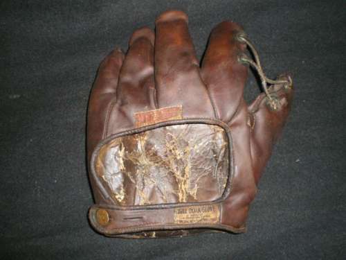 Bill Doak Treman King Co. Rawlings Back